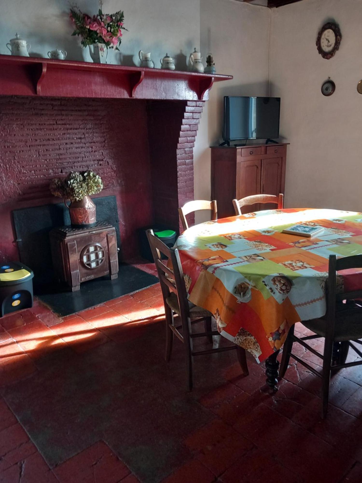 Maison De Campagne Les Chenes. Panjas Ngoại thất bức ảnh
